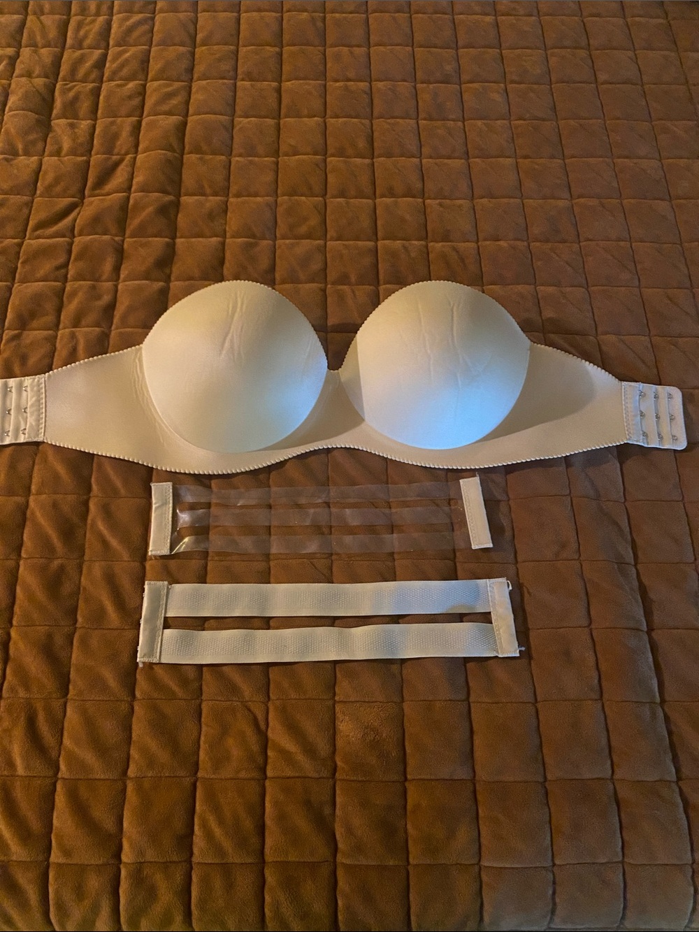 Strapless Adhesive Push-Up Bra with Clear and White Bands - White